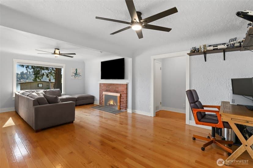 Property photo for 1278 Kitsap Lake Road NW, Bremerton photo 15