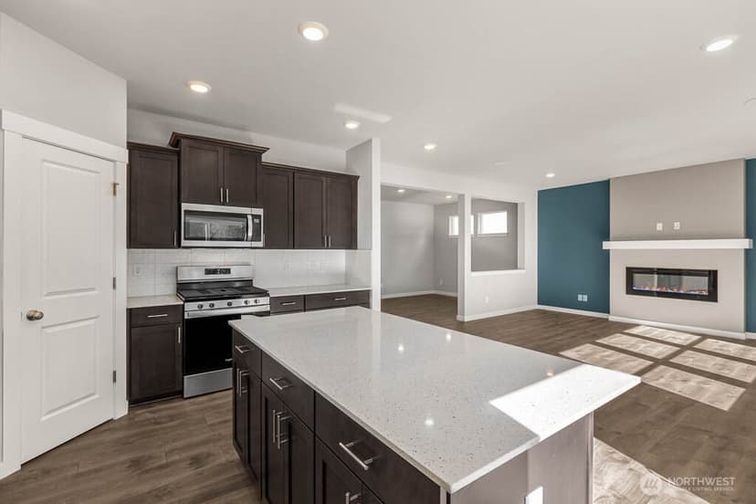 Property photo for 5831 Ivanoff Lane SW #64, Port Orchard photo 17
