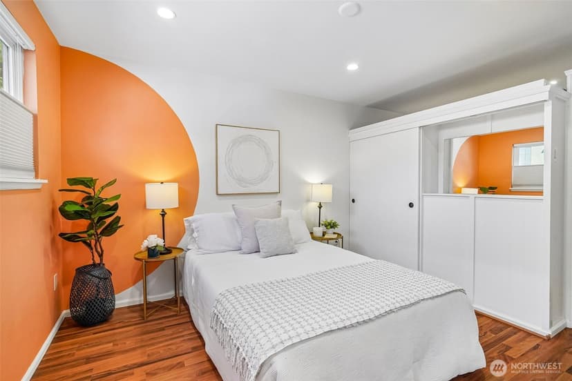 Property photo for 901 5th Avenue N #107, Seattle photo 12