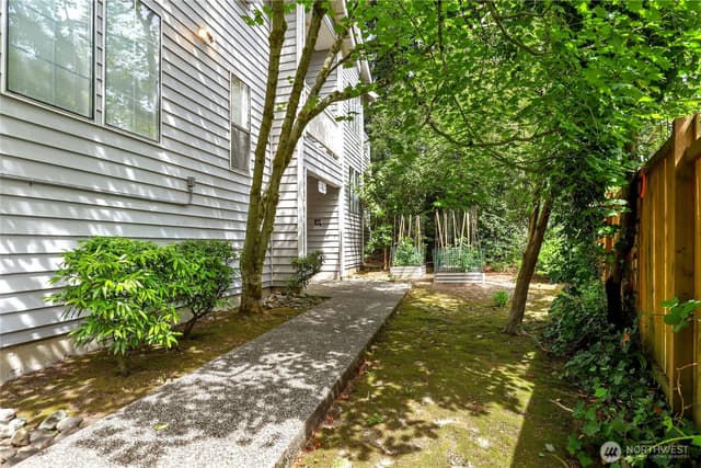 Property photo for 1800 NE John Carlson Road #A104, Bremerton photo 3