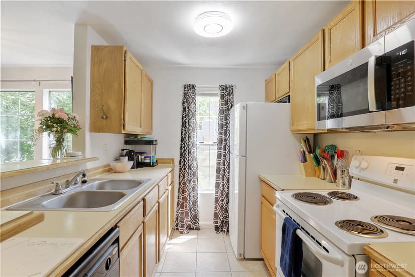 Property photo for 1800 NE John Carlson Road #A104, Bremerton photo 11