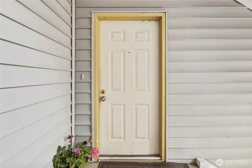 Property photo for 1800 NE John Carlson Road #A104, Bremerton photo 5