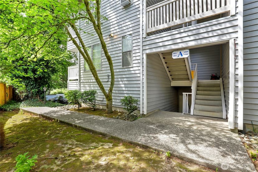 Property photo for 1800 NE John Carlson Road #A104, Bremerton photo 4