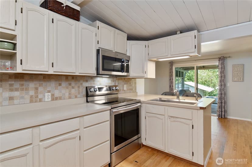 Property photo for 4039 SE Harriet Street, Port Orchard photo 6