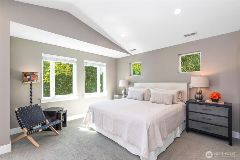 Property photo for 6916 Flora Avenue S, Seattle photo 18