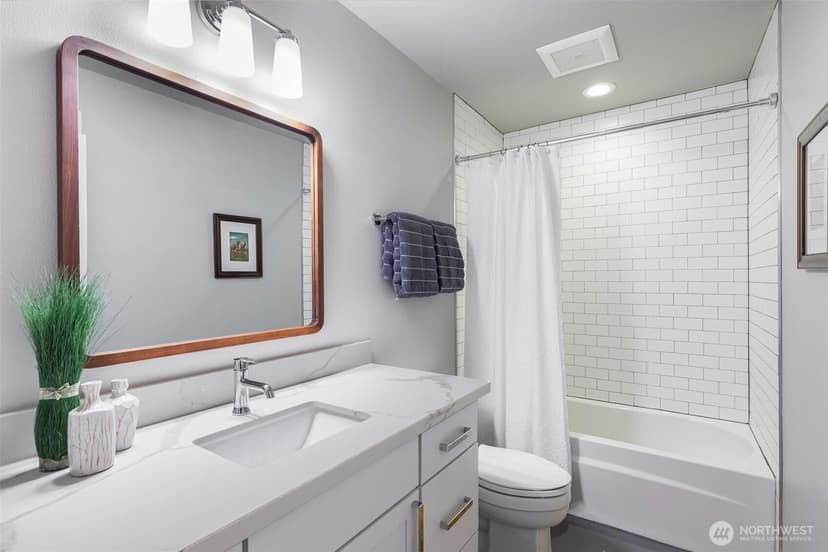 Property photo for 6916 Flora Avenue S, Seattle photo 15