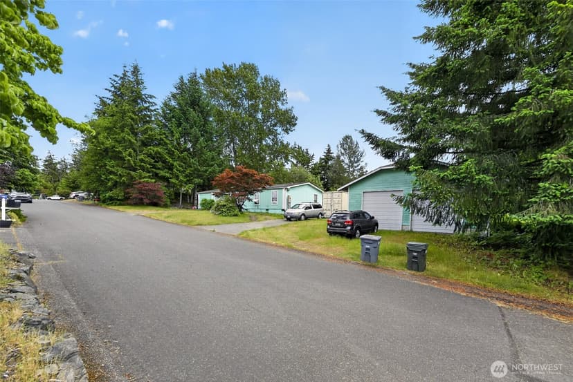 Property photo for 12112 125th Street Ct E, Puyallup photo 11