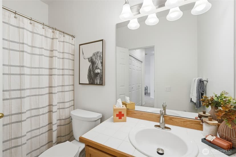 Property photo for 16714 Cobblestone Drive #102, Lynnwood photo 18