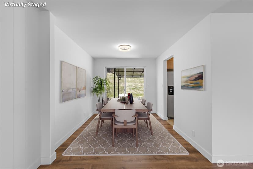 Property photo for 230 105th Avenue SE, Bellevue photo 5