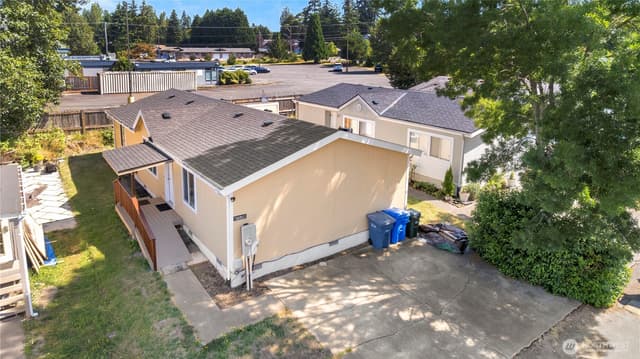 Property photo for 10511 137th Street E #16, Puyallup