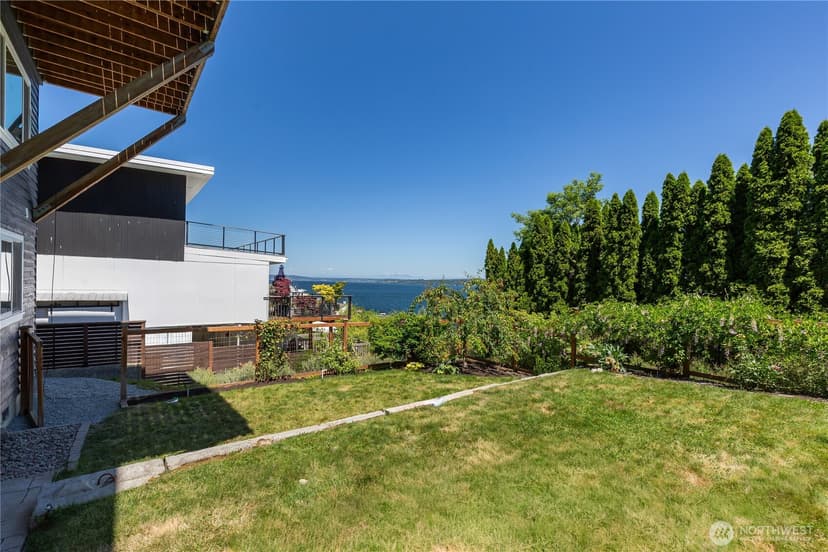 Property photo for 1124 Lake Washington Boulevard S, Seattle photo 37