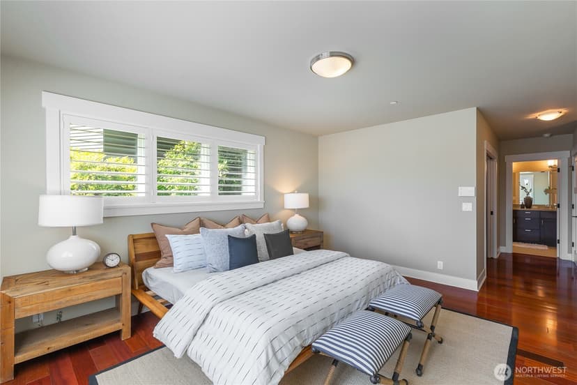 Property photo for 1124 Lake Washington Boulevard S, Seattle photo 25