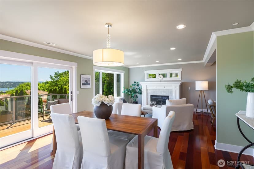 Property photo for 1124 Lake Washington Boulevard S, Seattle photo 13