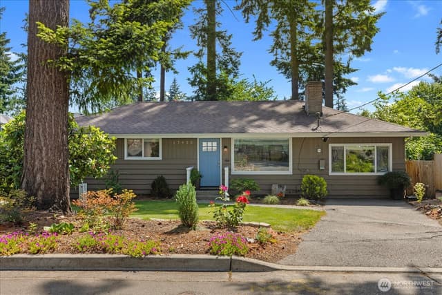 Property photo for 17925 57th Court W, Lynnwood photo 2