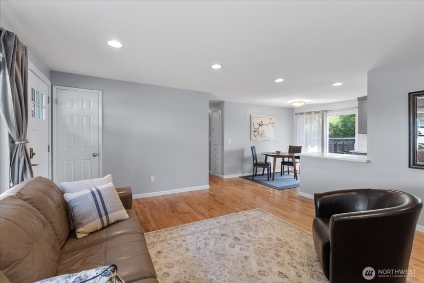 Property photo for 17925 57th Court W, Lynnwood photo 8