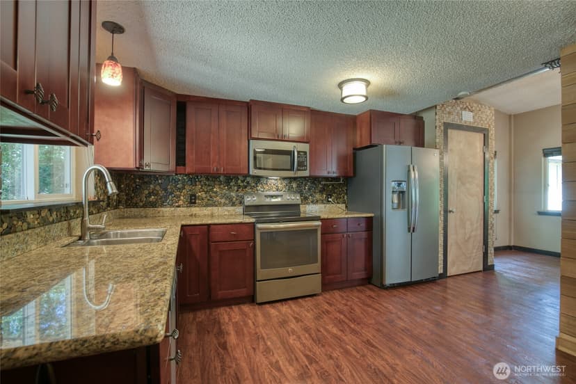 Property photo for 130 Octopus Avenue NE, Ocean Shores photo 6