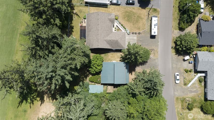 Property photo for 130 Octopus Avenue NE, Ocean Shores photo 28