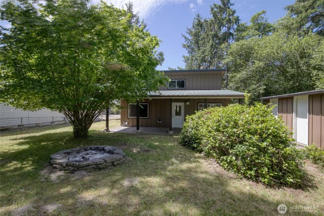 Property photo for 130 Octopus Avenue NE, Ocean Shores photo 4