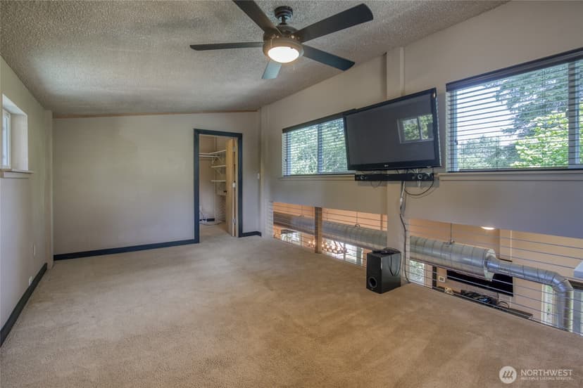 Property photo for 130 Octopus Avenue NE, Ocean Shores photo 23