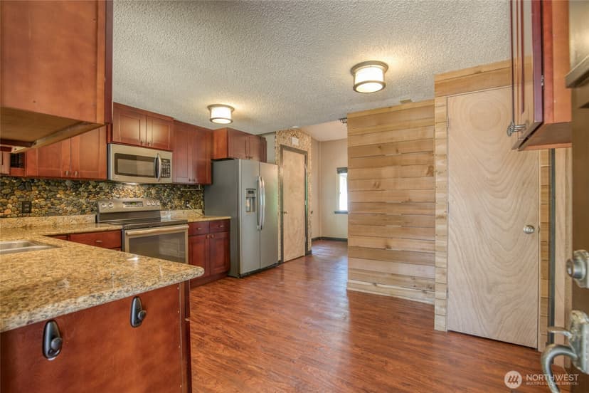 Property photo for 130 Octopus Avenue NE, Ocean Shores photo 7
