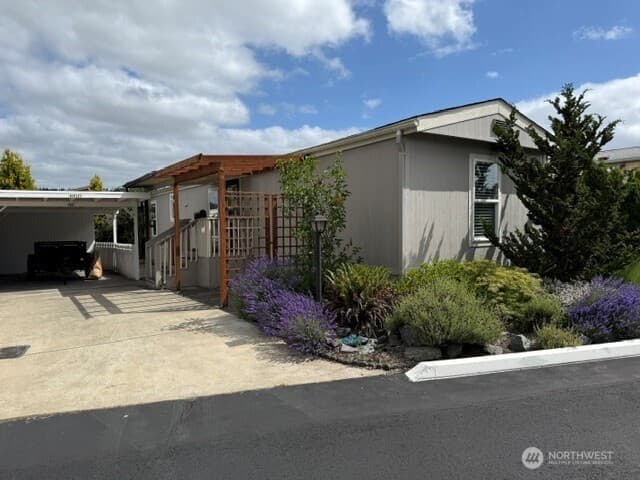 Property photo for 10517 62nd Street E #92, Puyallup photo 2