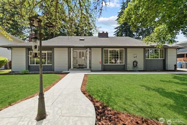 Property photo for 7826 Agate Drive SW, Lakewood