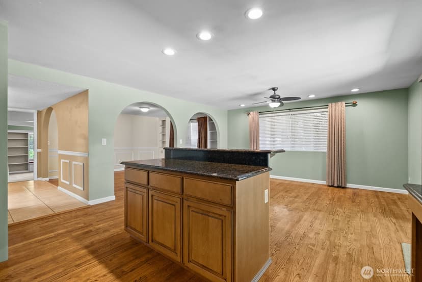 Property photo for 7826 Agate Drive SW, Lakewood photo 15