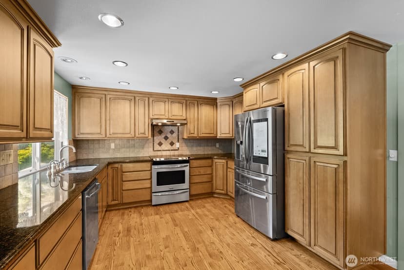 Property photo for 7826 Agate Drive SW, Lakewood photo 16
