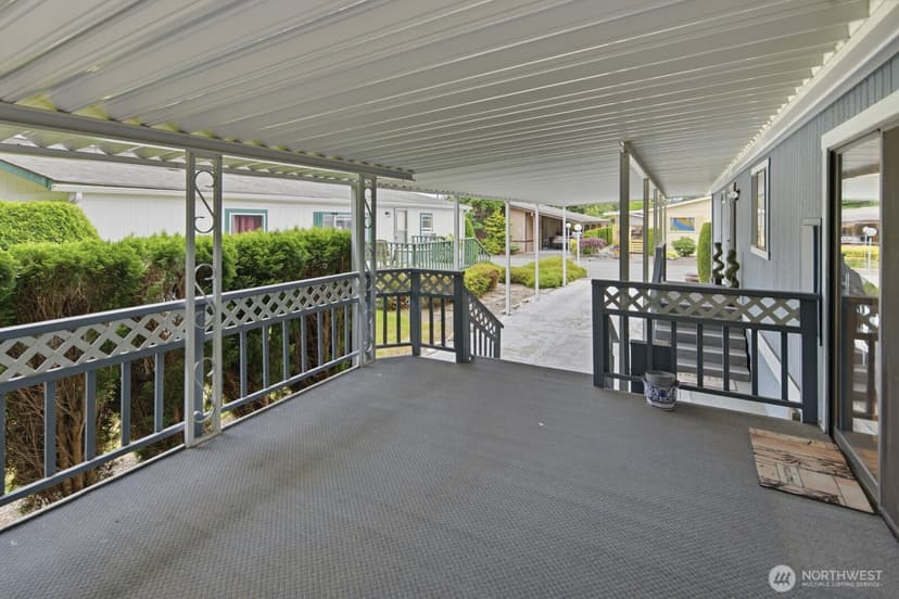 Property photo for 1427 100th Street SW #8, Everett photo 24