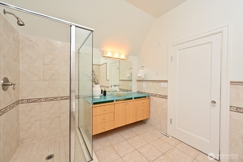Property photo for 1543 31st Avenue S, Seattle photo 23