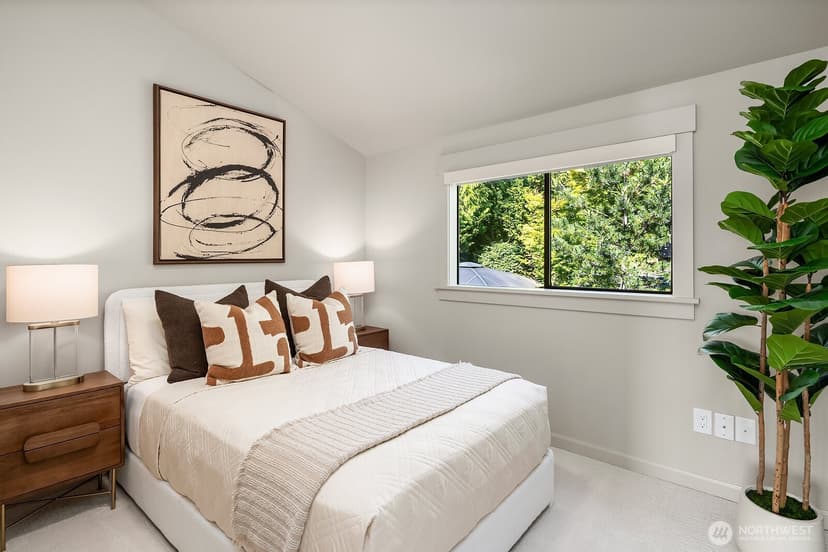 Property photo for 13419 Holmes Point Drive NE, Kirkland photo 27