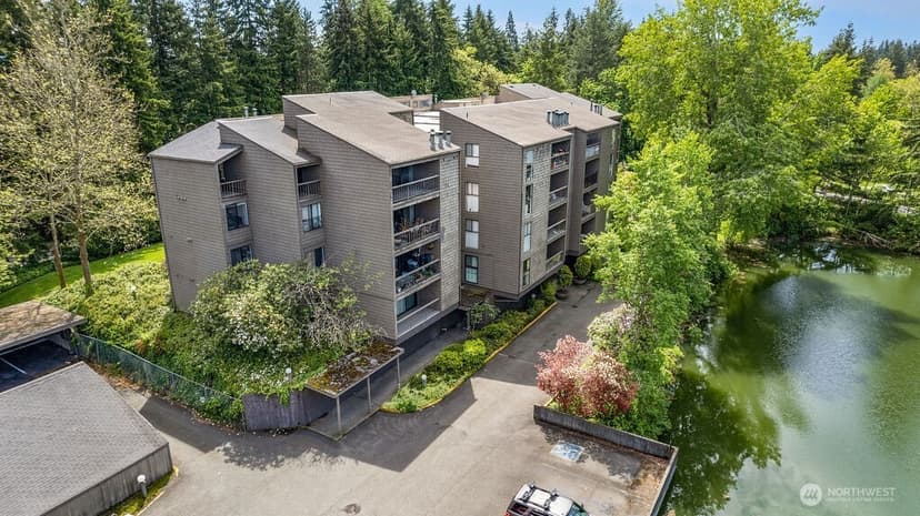 Property photo for 6858 139th Avenue NE #700, Redmond