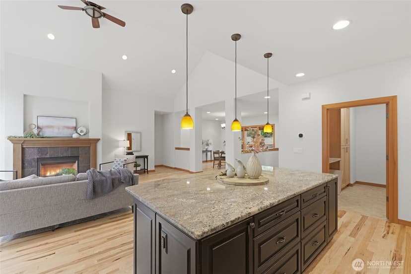 Property photo for 3903 Country Lane NW, Bremerton photo 17