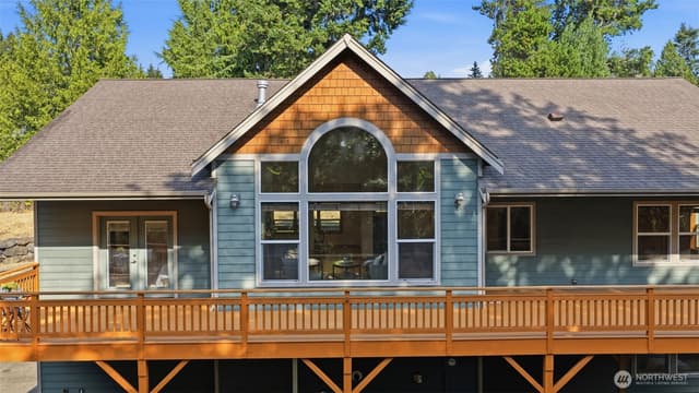 Property photo for 3903 Country Lane NW, Bremerton photo 4