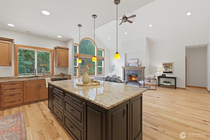 Property photo for 3903 Country Lane NW, Bremerton photo 16
