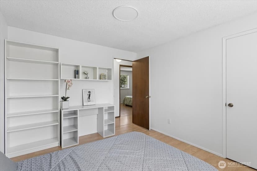 Property photo for 20819 53rd Avenue W, Lynnwood photo 15