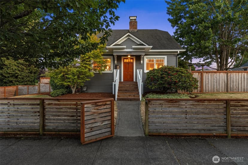 Property photo for 1920 16th Street, Everett photo 2