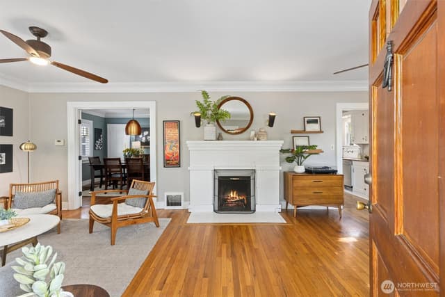 Property photo for 1920 16th Street, Everett photo 4