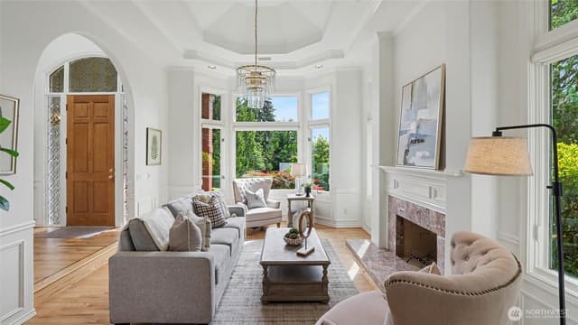 Property photo for 6163 93rd Avenue SE, Mercer Island photo 5