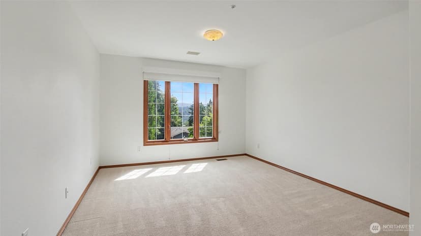 Property photo for 6163 93rd Avenue SE, Mercer Island photo 26