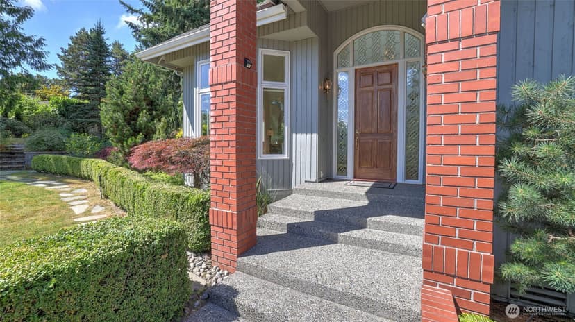 Property photo for 6163 93rd Avenue SE, Mercer Island photo 3