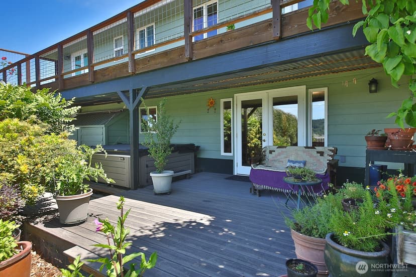 Property photo for 8216 Whidbey Drive, Clinton photo 29