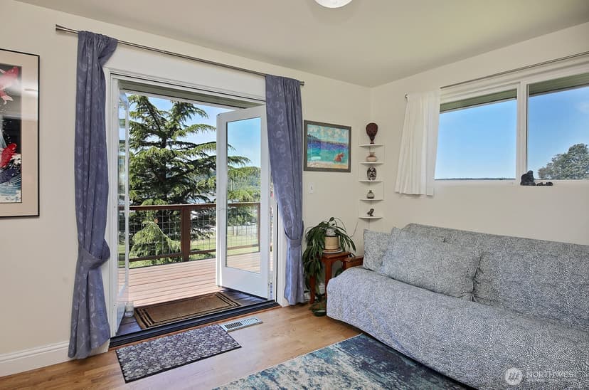 Property photo for 8216 Whidbey Drive, Clinton photo 19