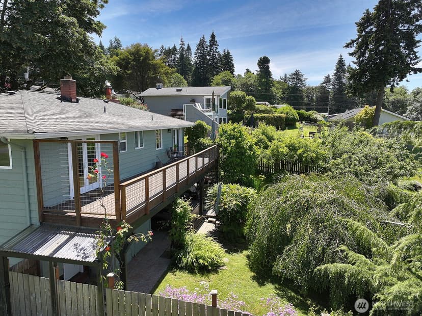 Property photo for 8216 Whidbey Drive, Clinton photo 5