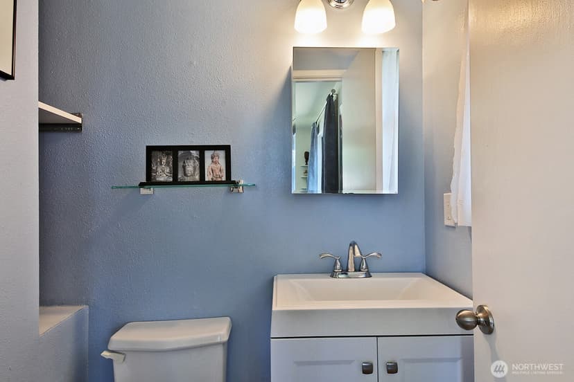 Property photo for 8216 Whidbey Drive, Clinton photo 21