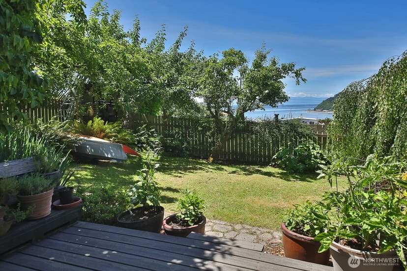 Property photo for 8216 Whidbey Drive, Clinton photo 28