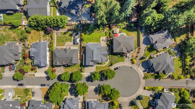 Property photo for 216 233rd Place SE, Bothell photo 2