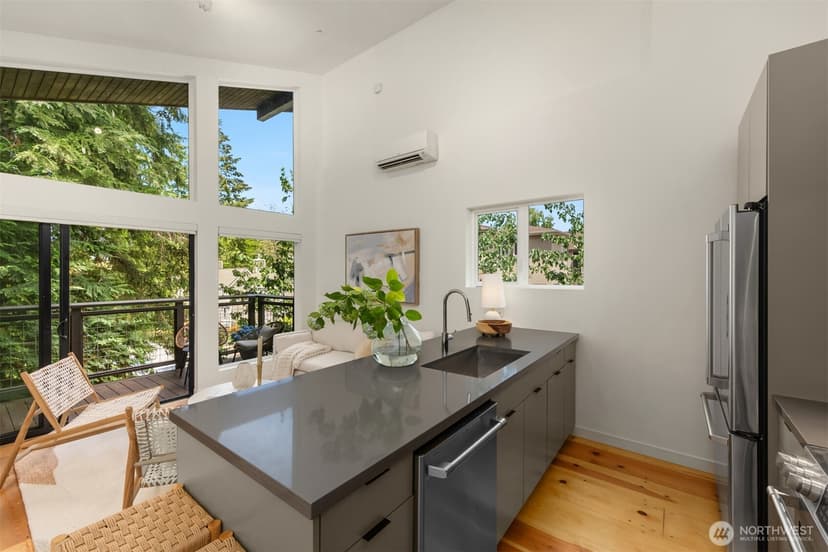 Property photo for 203 Madrona Way NE #F-1, Bainbridge Island photo 8