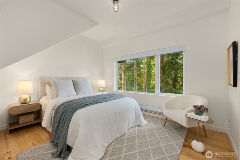 Property photo for 203 Madrona Way NE #F-1, Bainbridge Island photo 12