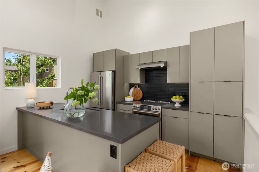Property photo for 203 Madrona Way NE #F-1, Bainbridge Island photo 6